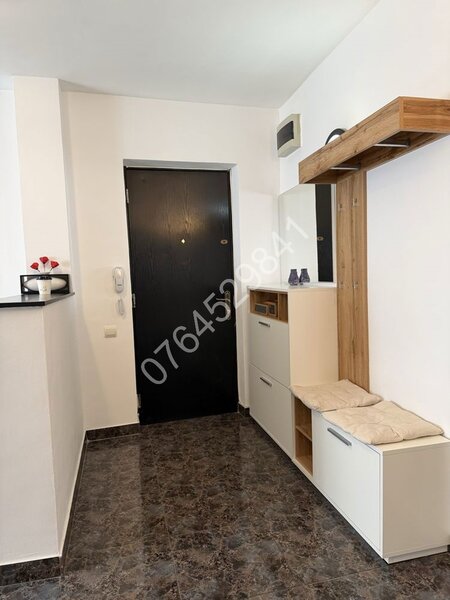 Unirii, Nerva Traian, Octavian Goga, Str. Panait Cerna, la 8 minute metrou.